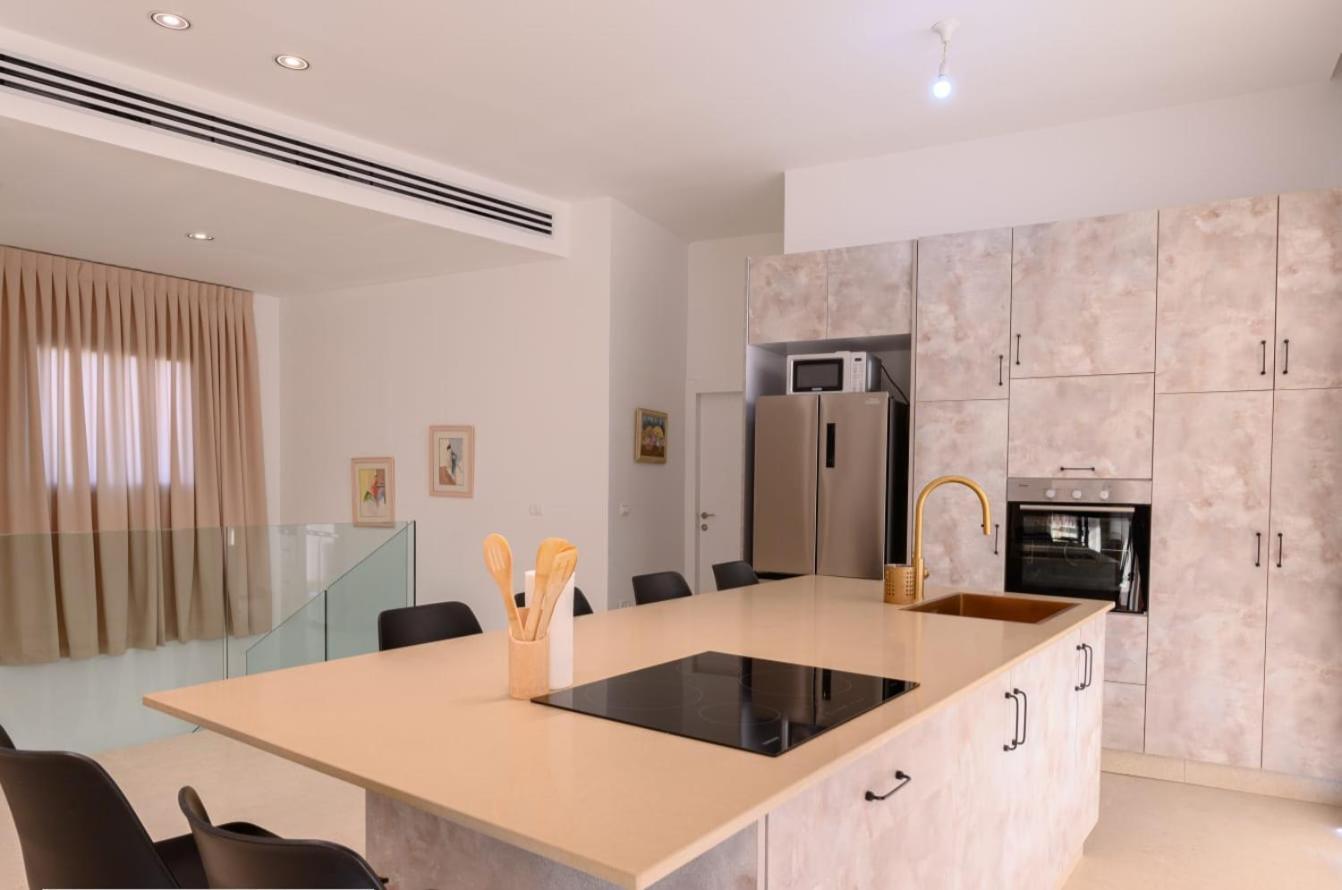 אילת Top-Class Luxury Villa Bsamim With Full Sea View Heated Pool !!!! מראה חיצוני תמונה