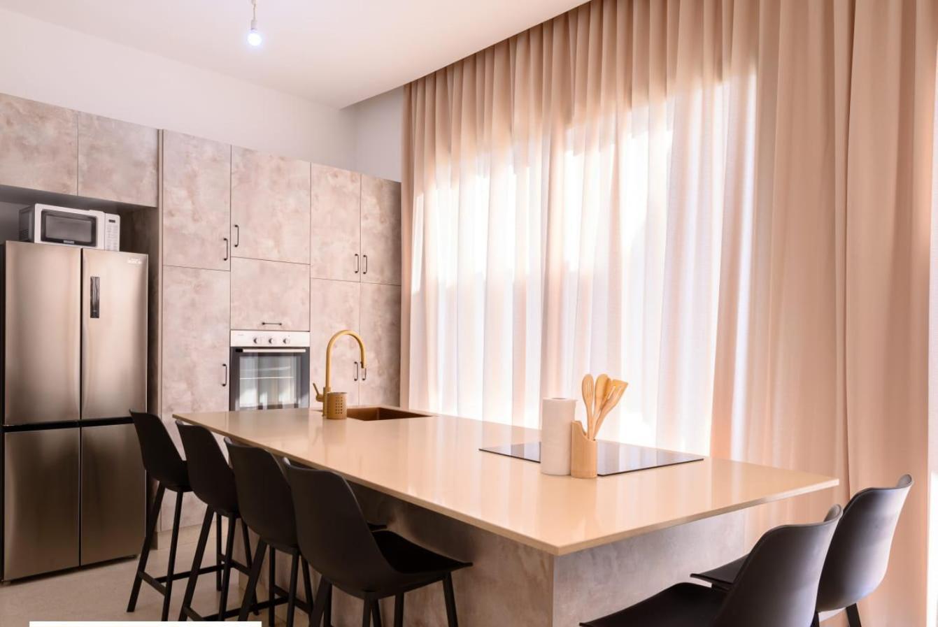אילת Top-Class Luxury Villa Bsamim With Full Sea View Heated Pool !!!! מראה חיצוני תמונה